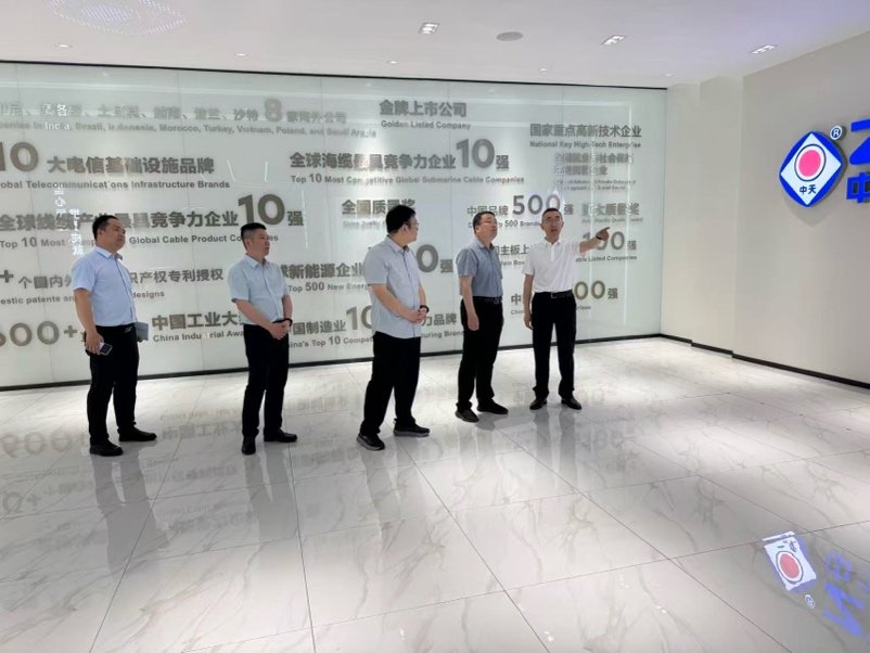 围绕企业人才需求